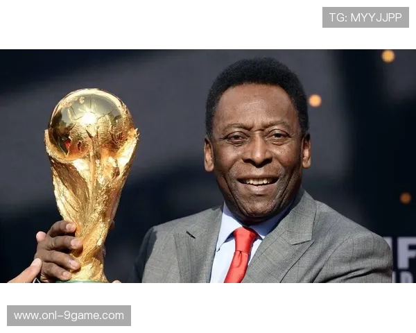 足球变向球星的绝技与魅力分析：揭秘世界顶级球员的灵活转向技巧