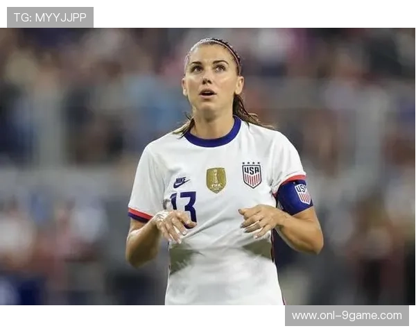 足球球星低颜值太太背后的故事与她们不为人知的坚持与支持