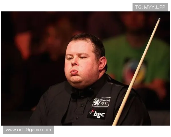 足球球星意外伤病隔夜恢复重返赛场 引发球迷热议与关注